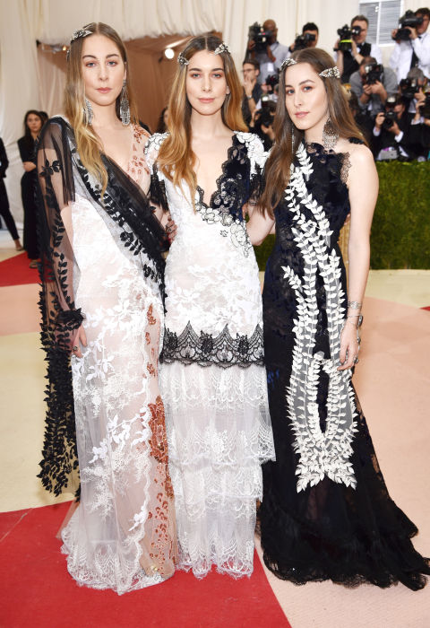 haim_gettyimages-527344552