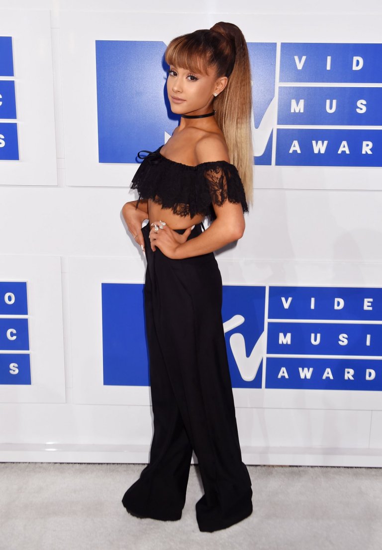 ariana-grande-mtv-vmas-2016